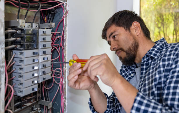 Best Affordable Electrician  in Mustang, OK